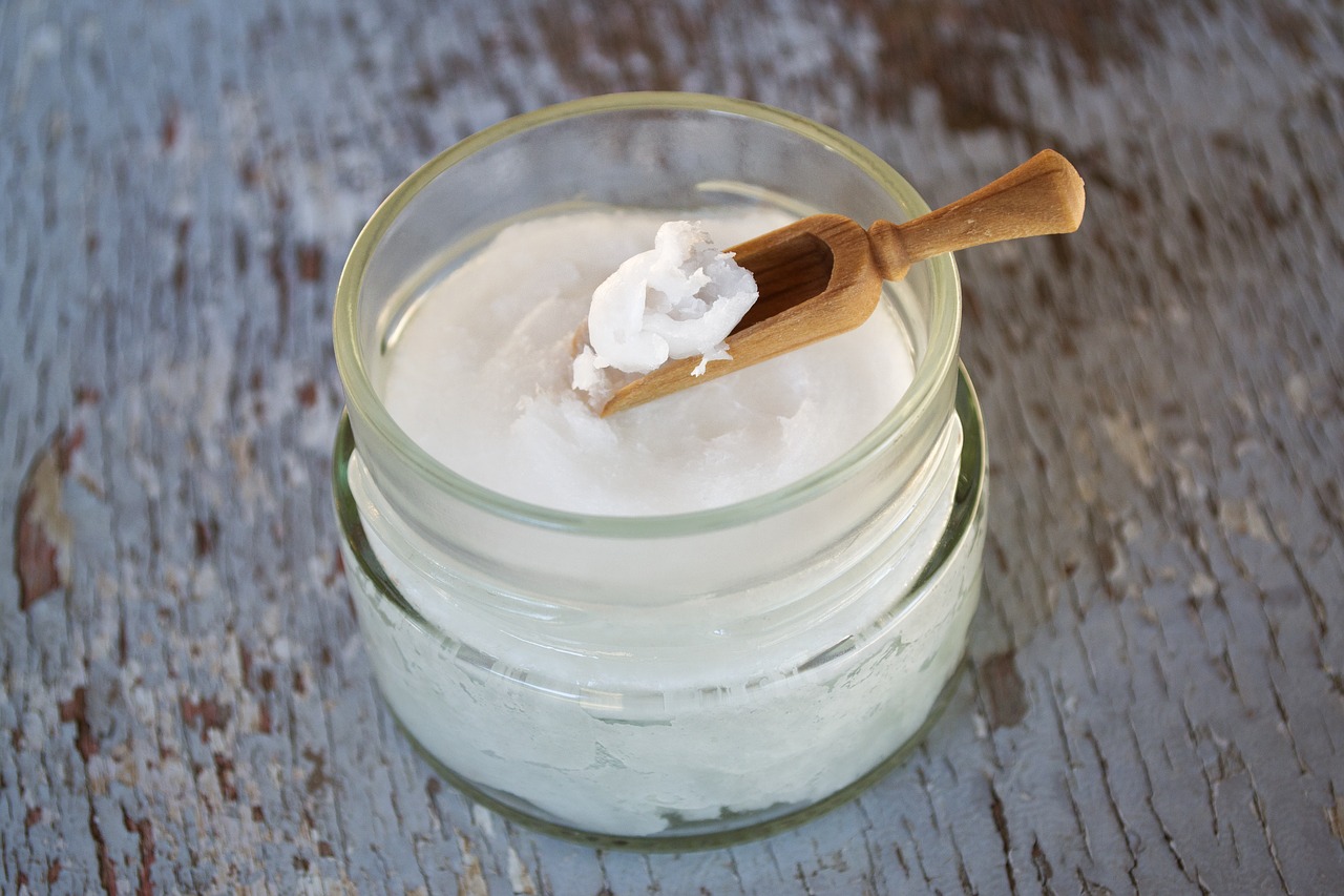 coconut-oil-in-jar